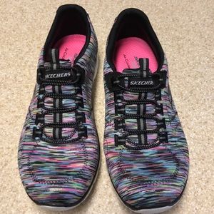 Women’s sketchers size 7.5, never worn